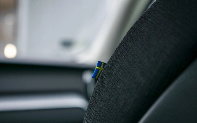 Volvo XC 60 cena 174900 przebieg: 42209, rok produkcji 2021 z Jedlina-Zdrój małe 466